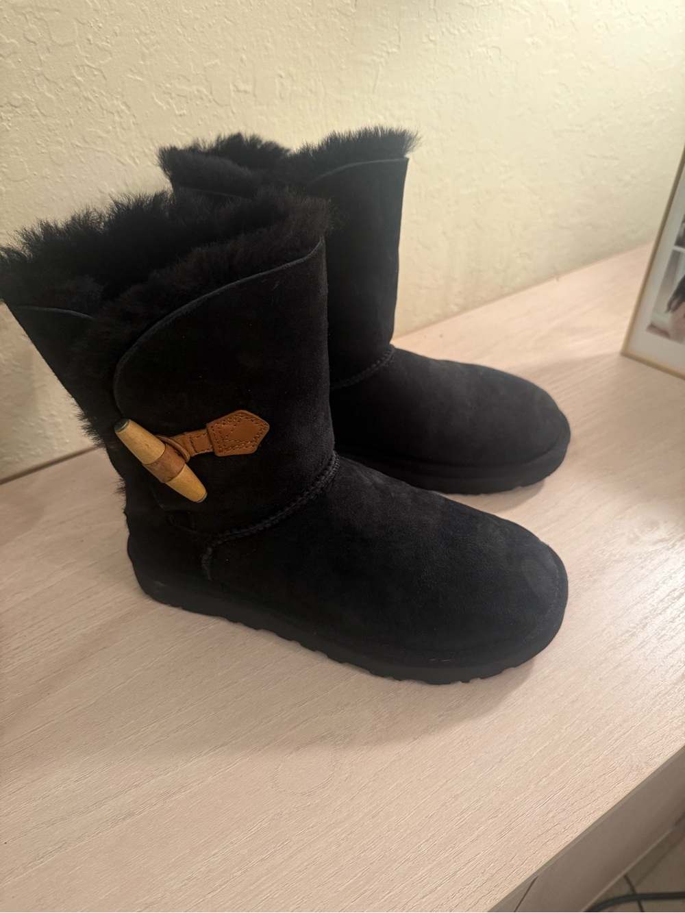 Ugg Keely boots NEW size 6